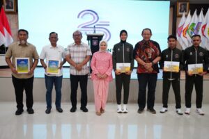 Atlet Gorontalo Peraih Medali SEA Games Terima Bonus dari Pemprov