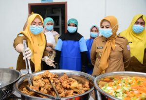 Wagub Gorontalo Tinjau Operasional Perdana SPPG Desa Tihu, Layani 999 Penerima Manfaat
