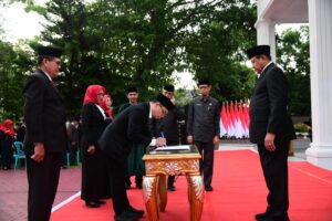 Gubernur Gusnar Minta Eselon III dan IV Siap Hadapi Tantangan dan Keterbatasan Anggaran