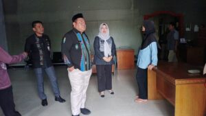 Sugondo Makmur Sidak Dua OPD, Pastikan Disiplin Layanan Publik di Awal Ramadan