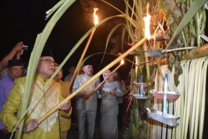 Malam Pasang Lampu Tumbilotohe, Warga Diingatkan Tingkatkan Ibadah Ramadan