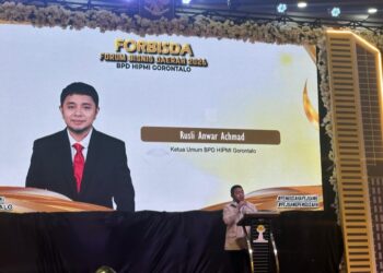 Ketua Umum BPD HIPMI Gorontalo Rusli Anwar Achmad saat memberikan sambutan