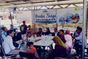 Alat Elektronik Warga Tibawa Rusak Akibat Tegangan Listrik Rendah