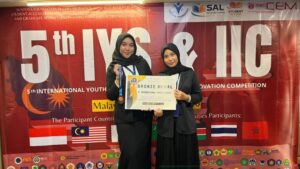Mahasiswa Psikologi UNG Rebut Medali Internasional di Malaysia