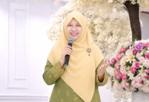 Merawat Bahasa, Merawat Keluarga
