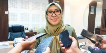 Anggota Komisi IV DPRD Provinsi Gorontalo, dr. Hj. Sri Darsianti Tuna, S.Ked, M.AP