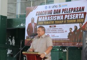 Rektor UNG Ingatkan Mahasiswa: KKN Bukan Sekadar Menuntaskan Program Kerja