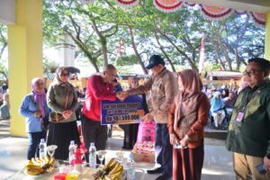 Pemprov Gorontalo Salurkan Bantuan Produksi UMKM, Warung Makan dan Kios Jadi Penerima Terbanyak