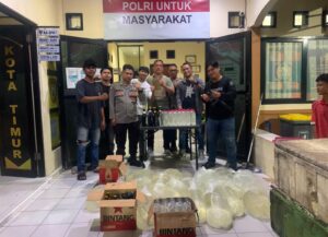 Polisi Sita 480 Liter Cap Tikus di Talumolo, Pemilik Rumah Juga Turut Diamankan