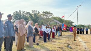 Masyarakat Pentadio Barat Upacara di Tepi Danau Limboto