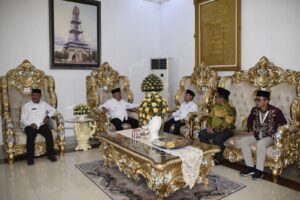Sinergi Pusat dan Daerah Diperkuat, Wamen Dikdasmen Tinjau Pendidikan di Kabgor