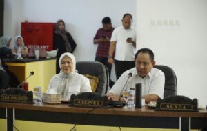 Gusnar–Idah Kompak Pimpin Rapat di Tengah Isu Keretakan