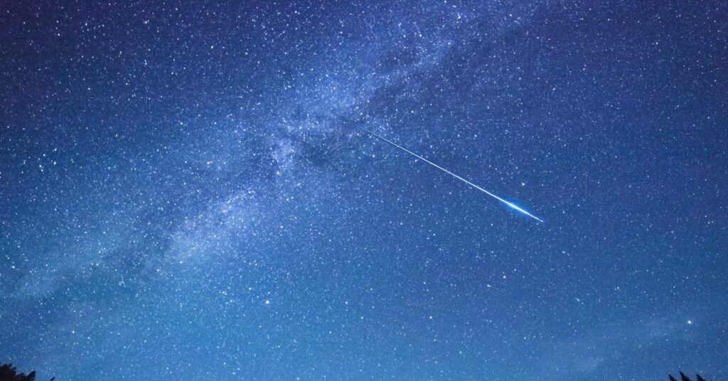Kilatan dan Dentuman di Gorontalo, Begini Cara Meteor Terjadi