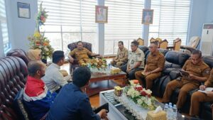 Gusnar Ismail Turun Tangan Atasi Kelangkaan BBM di Gorontalo
